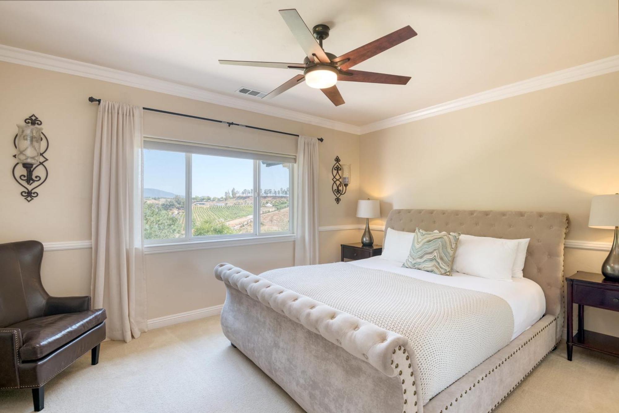 Grand Contento By Avantstay Extraordinary Estate W Pool Hot Tub Movie Room Temecula Exterior photo